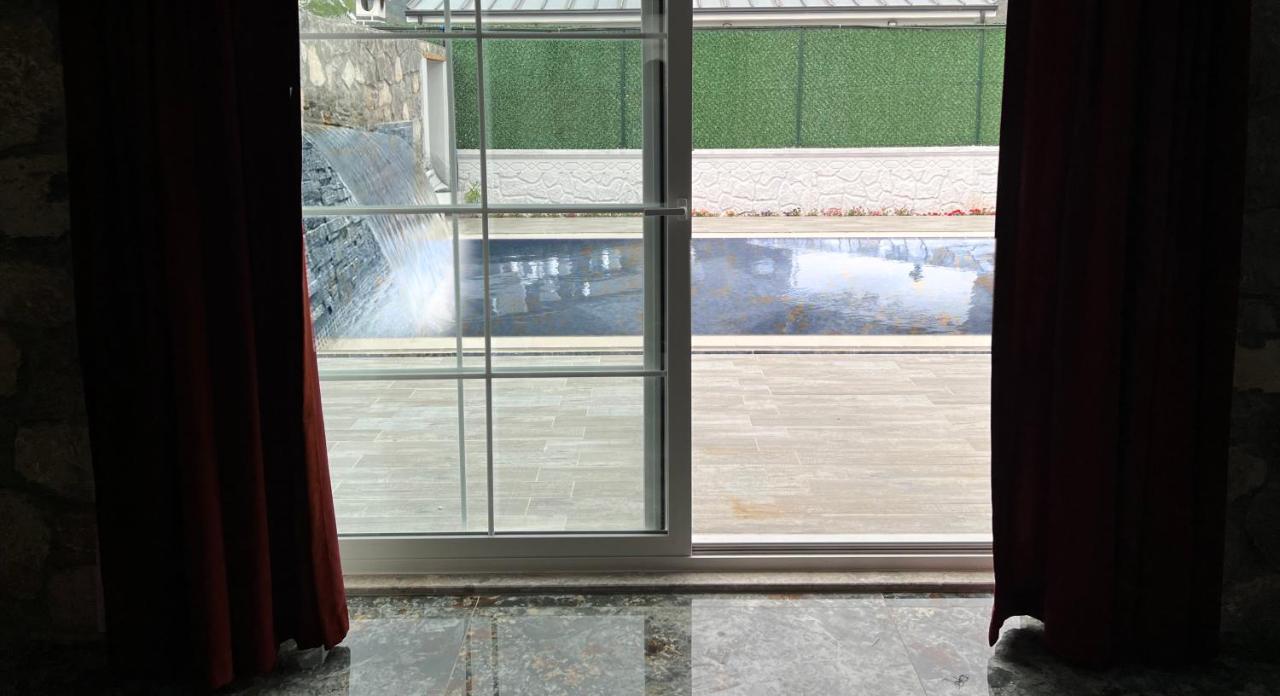 Villa con Piscina Privata 