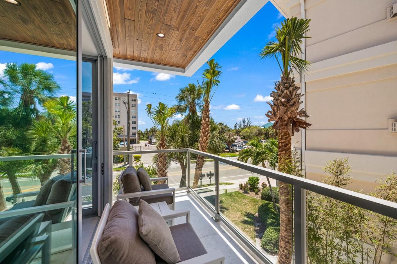 Elevated Perspective - Ferienwohnung Siesta Key