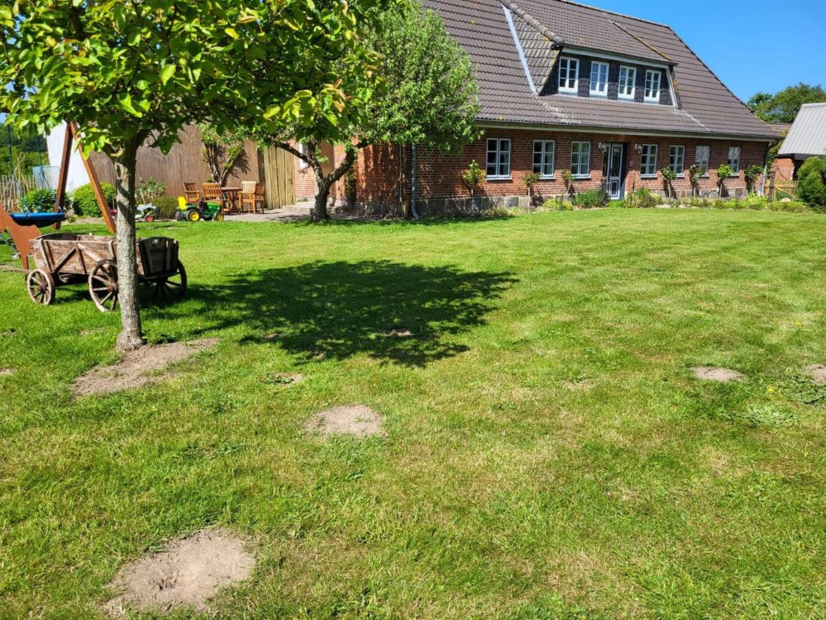 Ferienwohnung Ebsen - B&B