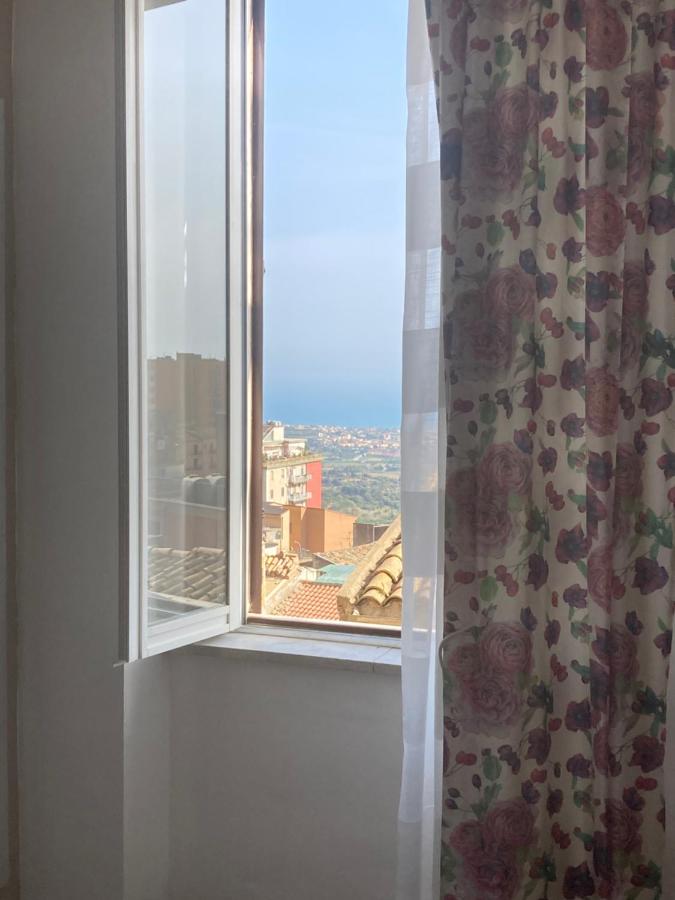DAREB HOME vista mare - B&B