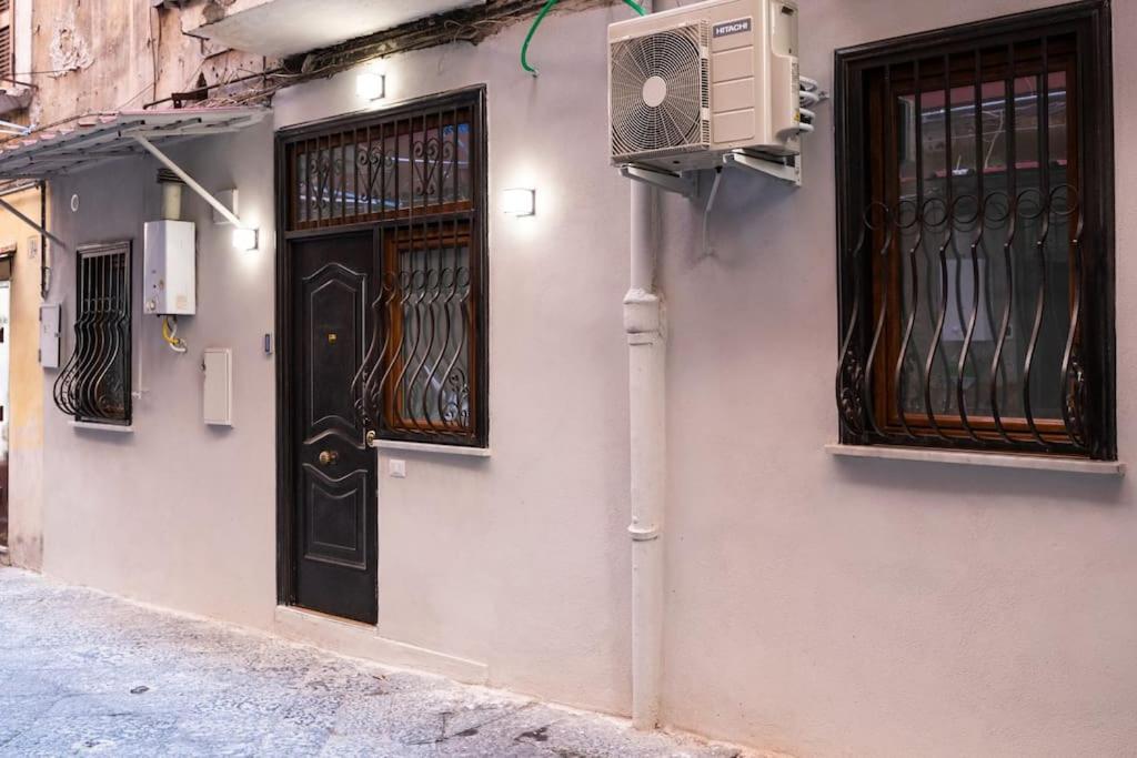 casa puteca quartieri spagnoli - B&B Napoli