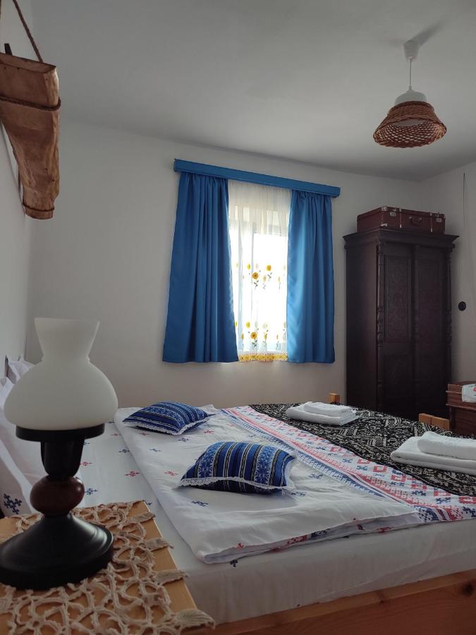 Camera Matrimoniale Deluxe (2 Adulti + 1 Bambino) 