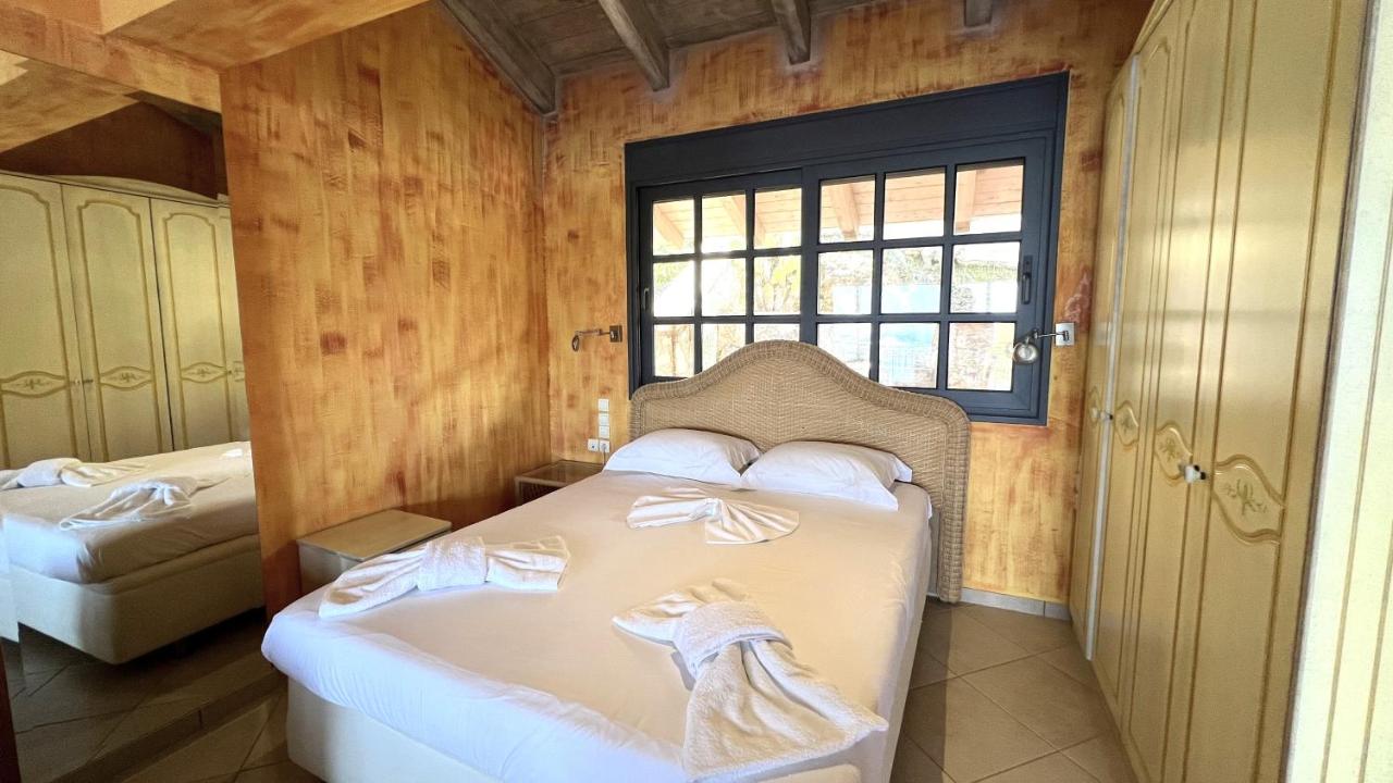 Deluxe Apartment with Sea View