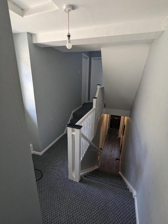 Basic Dreibettzimmer mit Gemeinschaftsbad