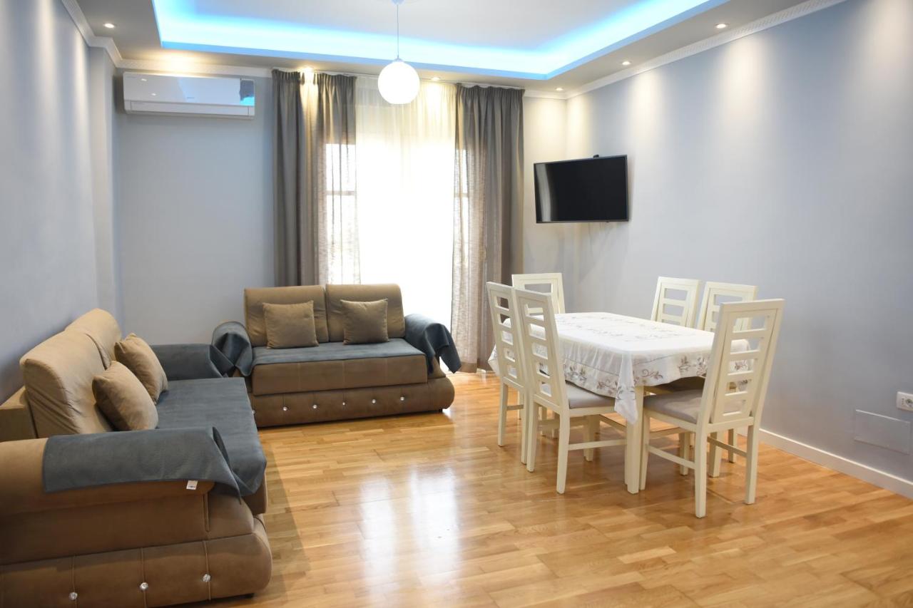 B&B Durrës - Durres Luxury Beach Apartment - Bed and Breakfast Durrës