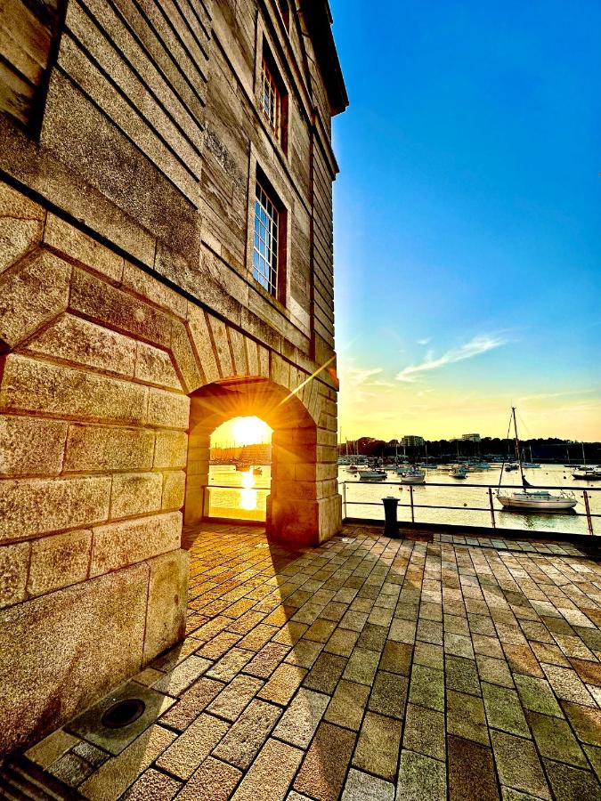 Royal William Yard Apartments - Large and Luxurious with Free Parking - B&B Plymouth