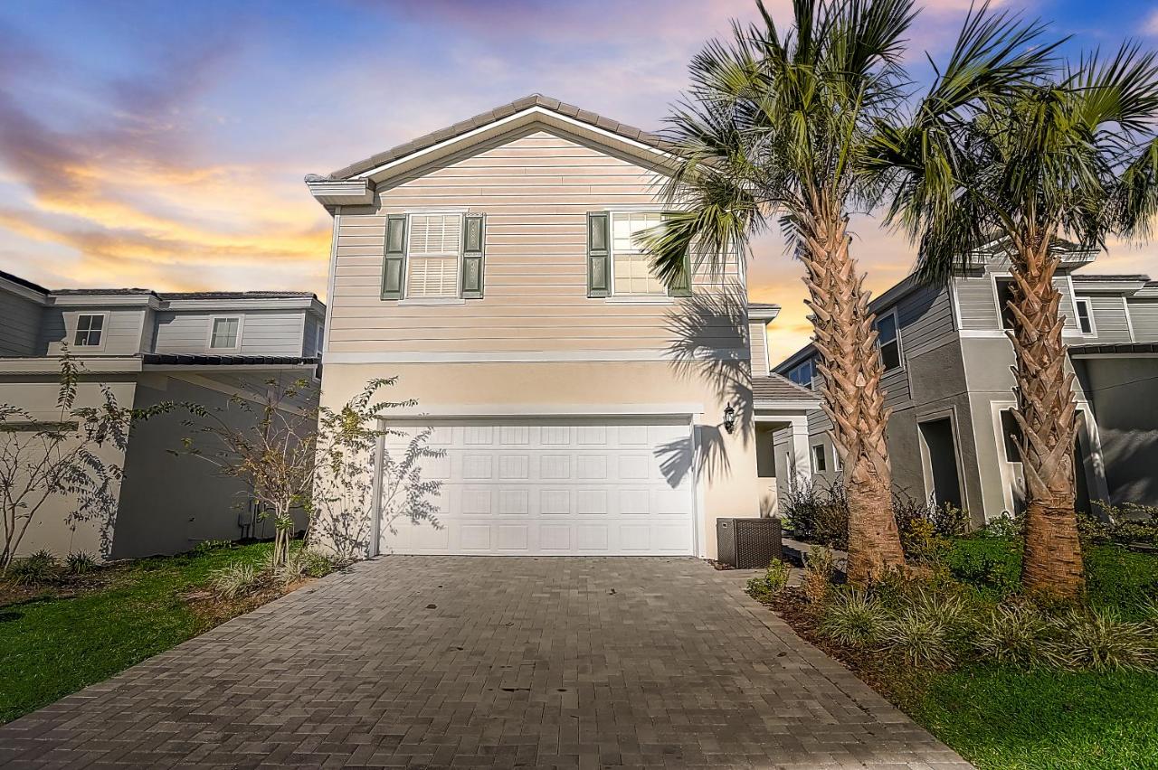 luxury new 5 bedroom solterra resort close to disney - B&B