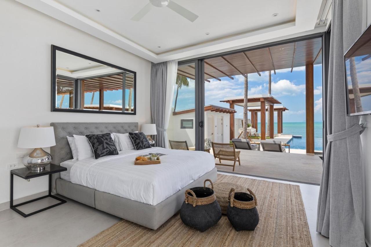 Villa - Beach Front