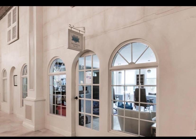 TROPICAL Palm Beach Suite -2BEDROOM 2BATH SUITE OutdoorPOOL Beach Garden - B&B Palm Beach