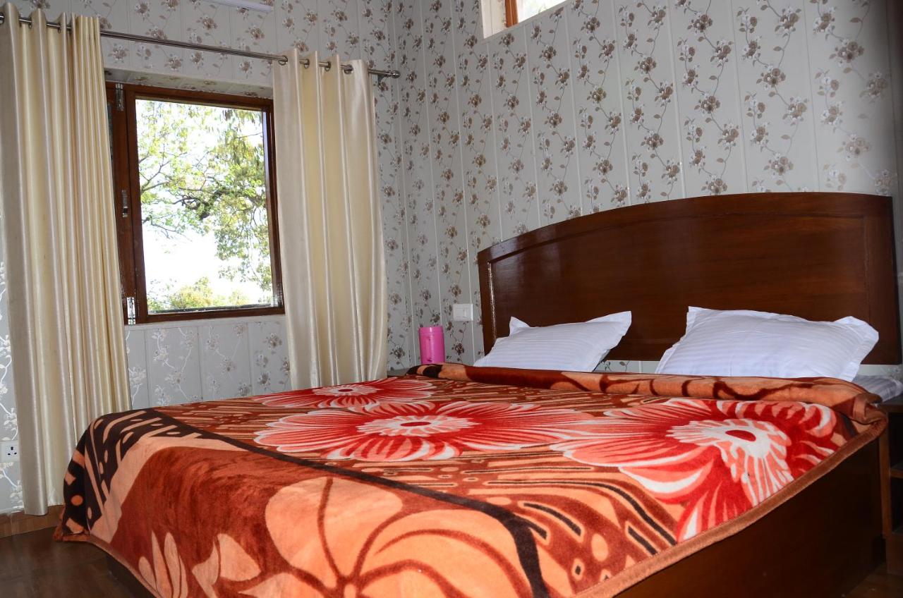 B&B Mussoorie - Bhandari Homestay and Restaurant - Bed and Breakfast Mussoorie