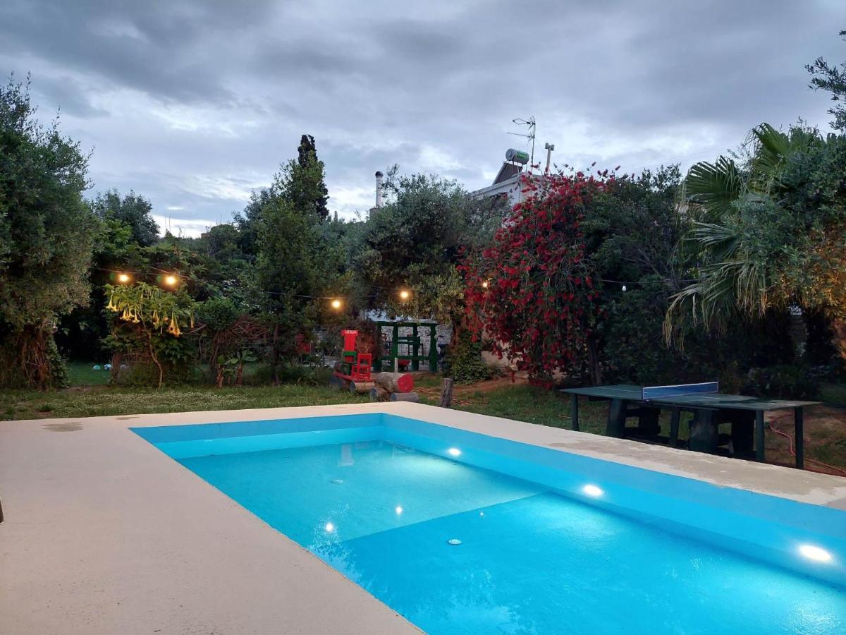 B&B Drapanias - Sofiana Traditional Villa with swimming pool - Bed and Breakfast Drapanias