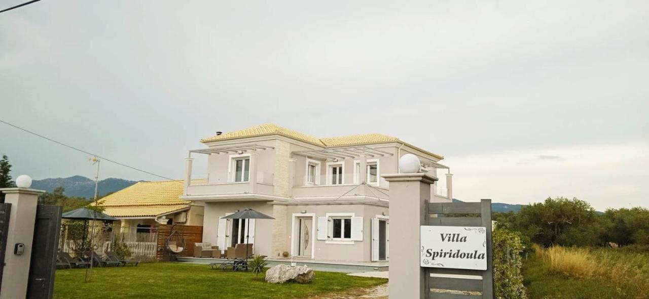 Spiridoula Luxury Villa - Bed and Breakfast
