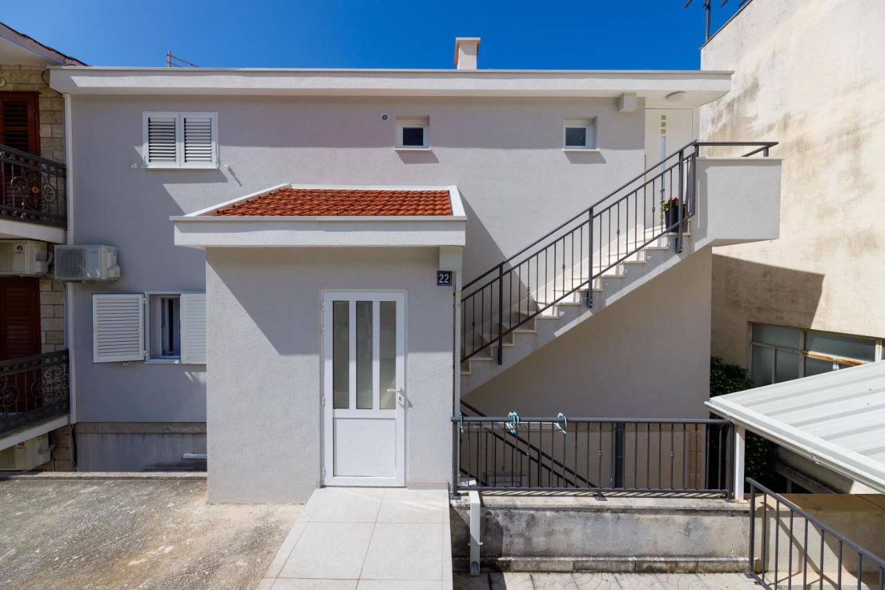 Blue Star - Sea view apartment in town centre - B&B Macarsca