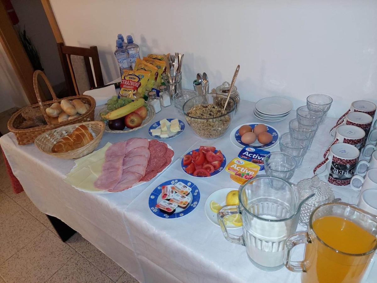 Penzion Strachotín - B&B