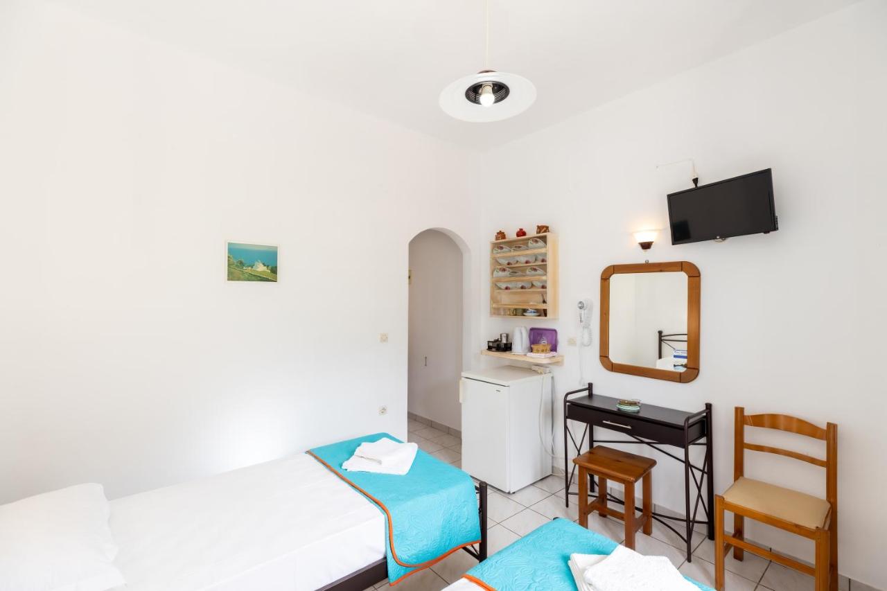 Small Twin Room
