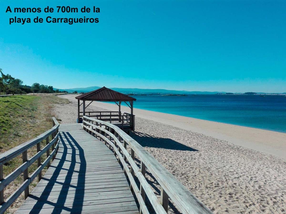 Amplio apartamento cerca de la playa de Carragueiros - B&B Boiro