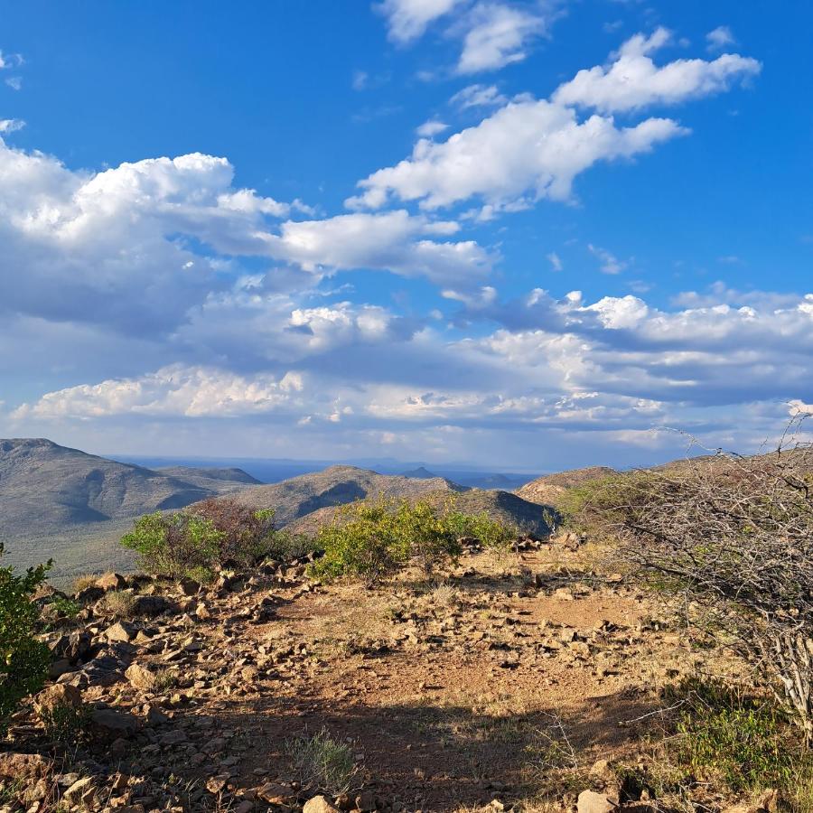 B&B Omaruru - Guestfarm Camp Oubokberg - Bed and Breakfast Omaruru