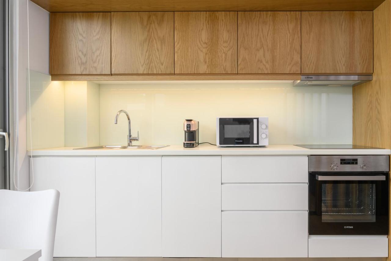 Hyacinthus Executive Suite 5 Min to BEACH - Ferienwohnung