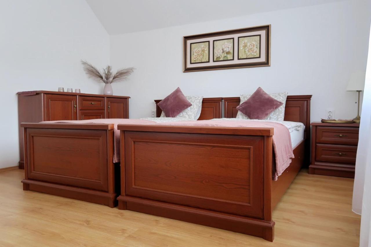 Standard Double or Twin Room with Garden View