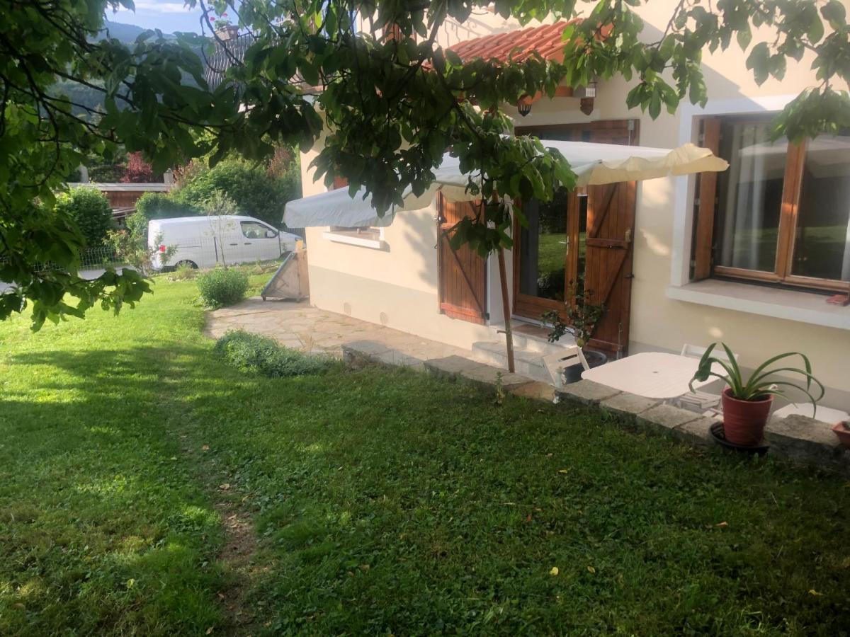 Le petit gîte - Ferienwohnung Saint-Étienne-le-Laus