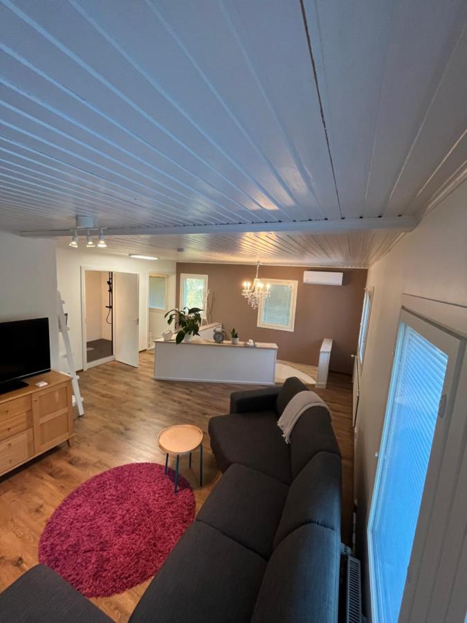 Big Duplex, 15min to Turku or Naantali - B&B Turku