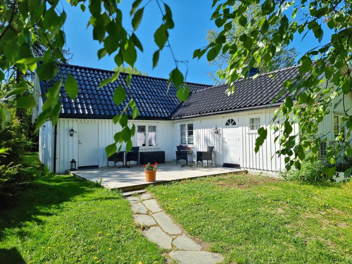 STALL POEME B, Sandefjord - B&B
