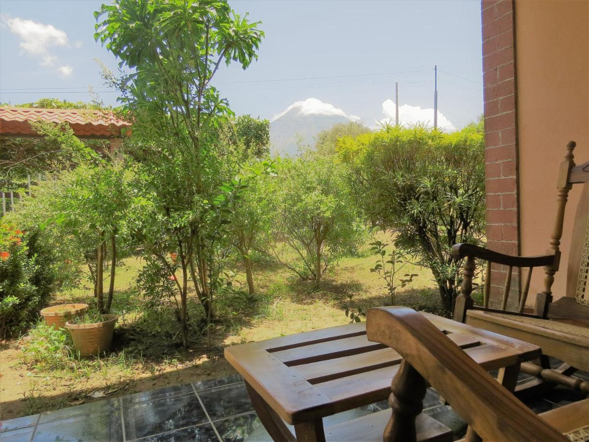 Hostal Casa Enma - B&B