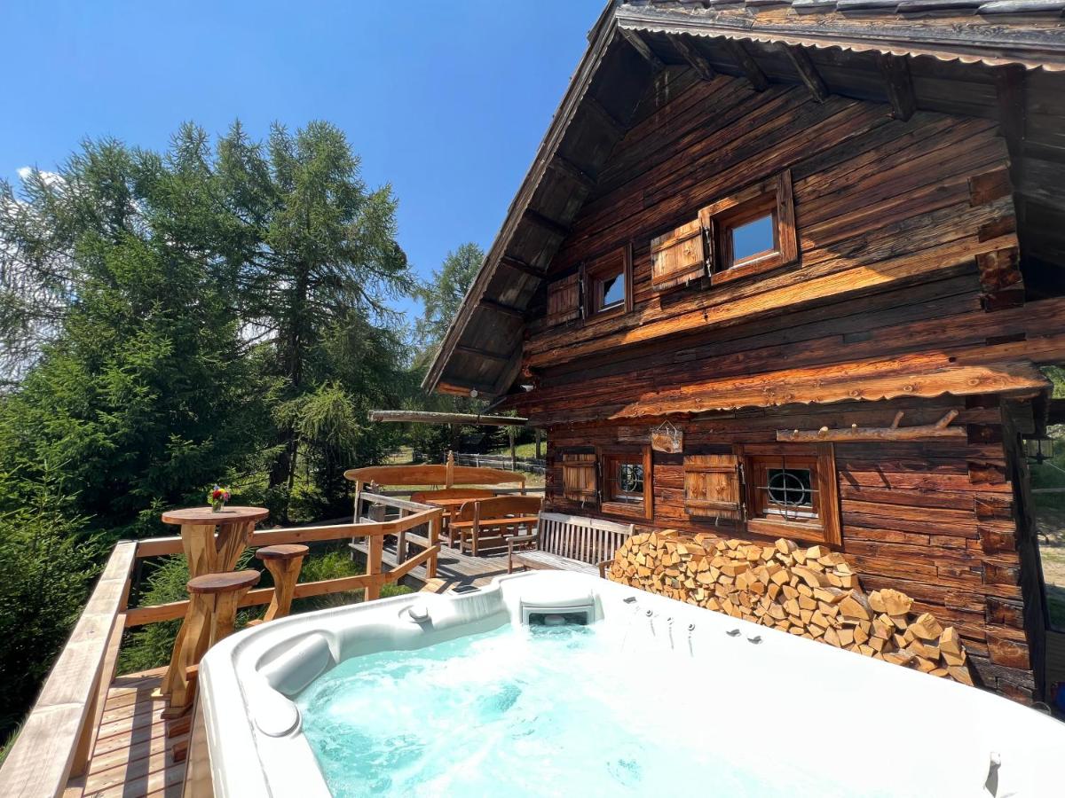 One-Bedroom Chalet
