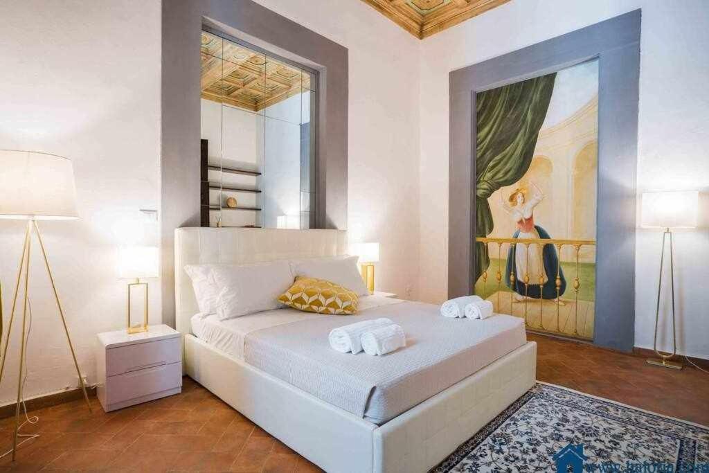 Rossini Apartment With private Entrance - B&B Firenze