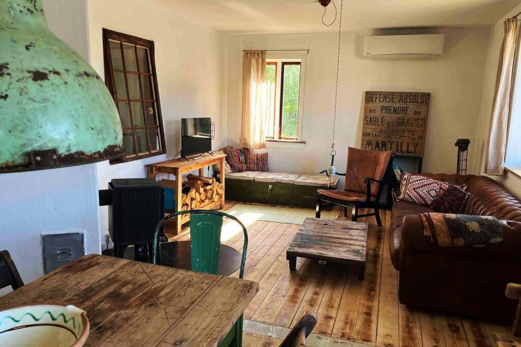 B&B Vang - The Old Soap House - stylish and close to beach - Bed and Breakfast Vang