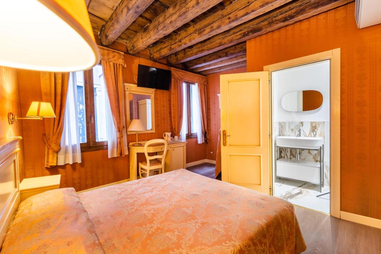 Classic Double or Twin Room