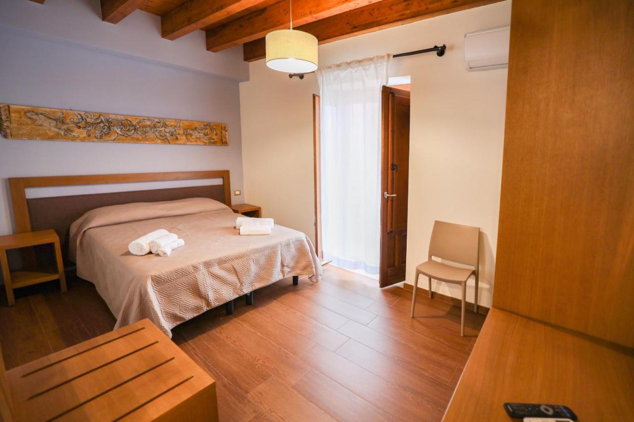 B&B Gratteri - Camere U Campanaru - Bed and Breakfast Gratteri