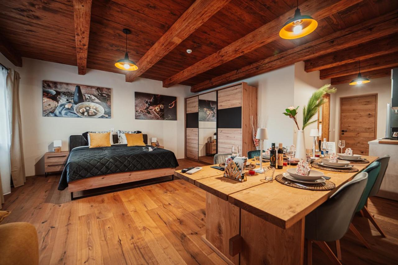 Kocbek since 1929 - Bed and Breakfast Sveti Jurij