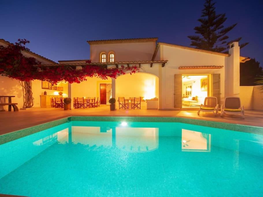 Villa Canyamel - Romantische Villa mit Pool - B&B