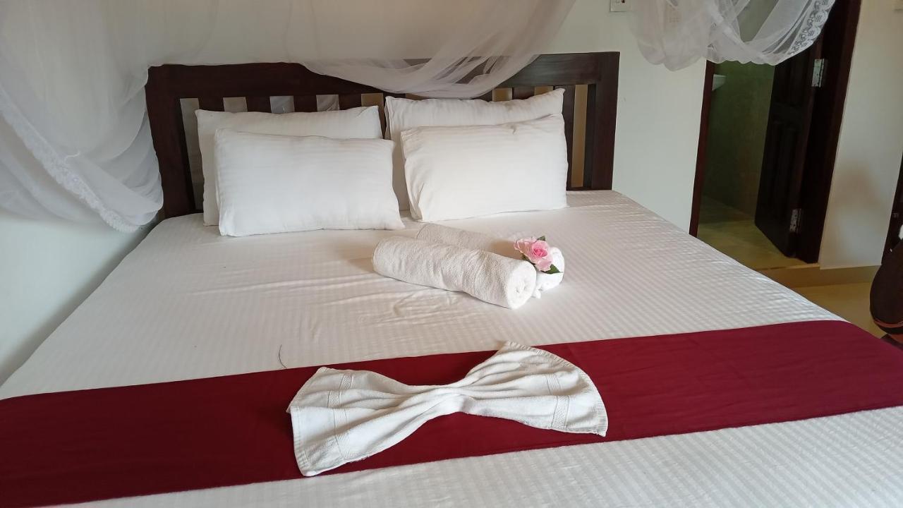 Basic Triple Room