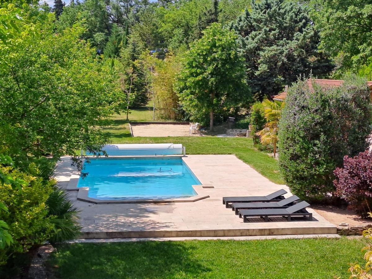 T2 au naturel Aix-en-Provence - Bed and Breakfast