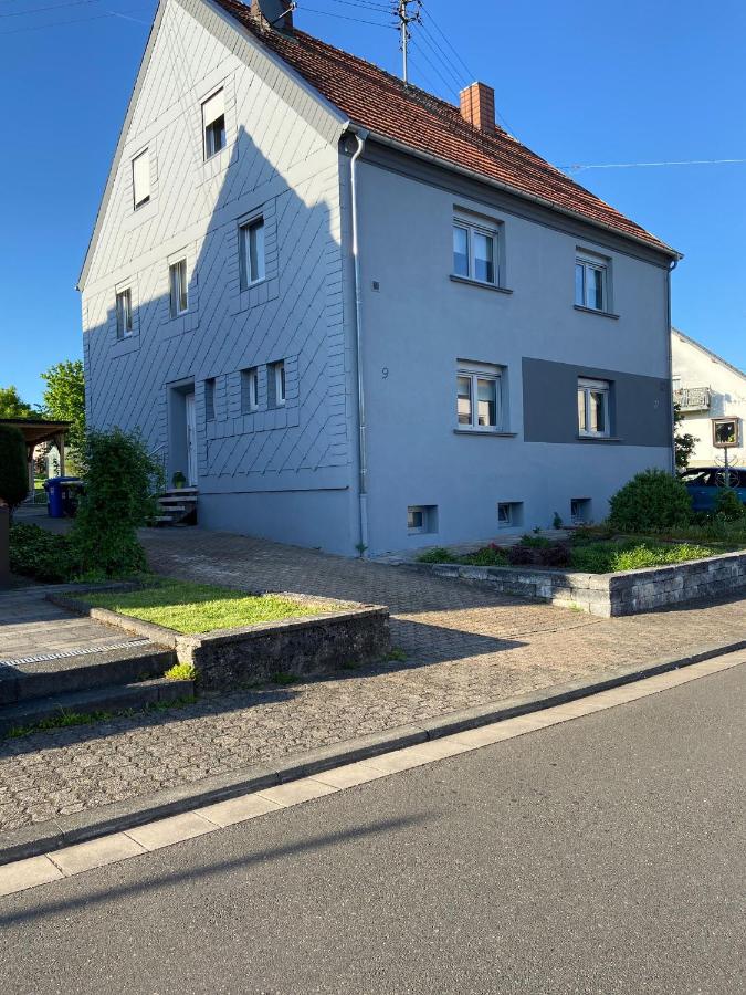 B&B Nonnweiler - Ferienwohnung MaLu - Bed and Breakfast Nonnweiler