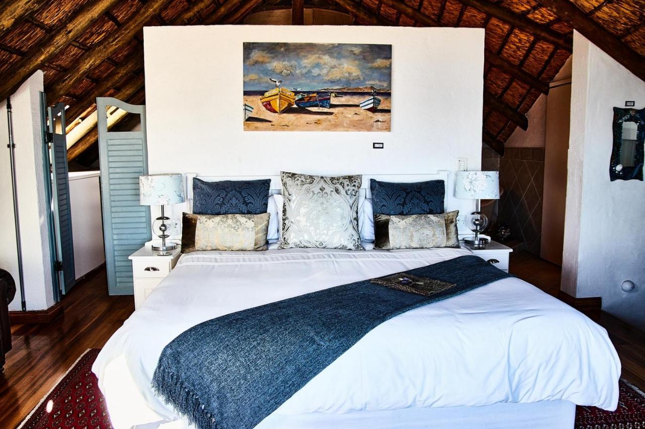 Suite mit Kingsize-Bett und Meerblick