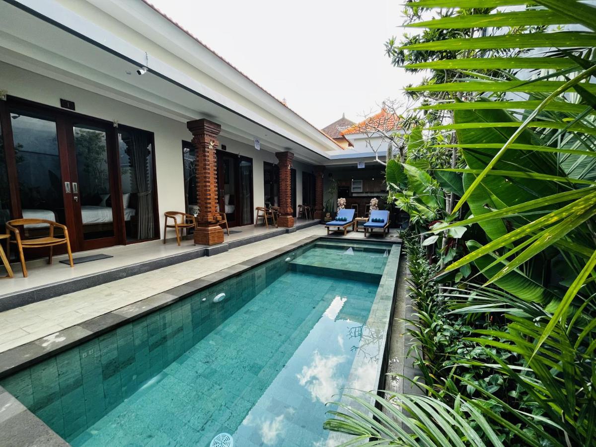 Cecillia Guesthouse Canggu - B&B Canggu