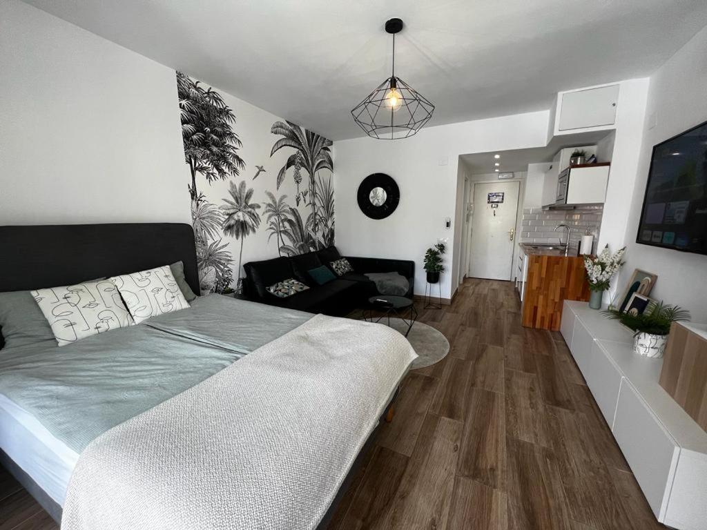 Lux Apartment BY NAMASTE ELITE - B&B