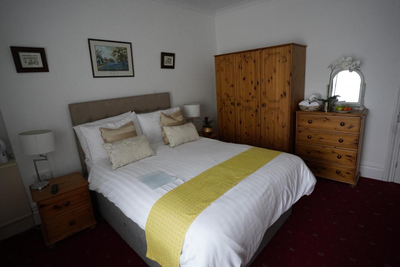 Double Room with Shower