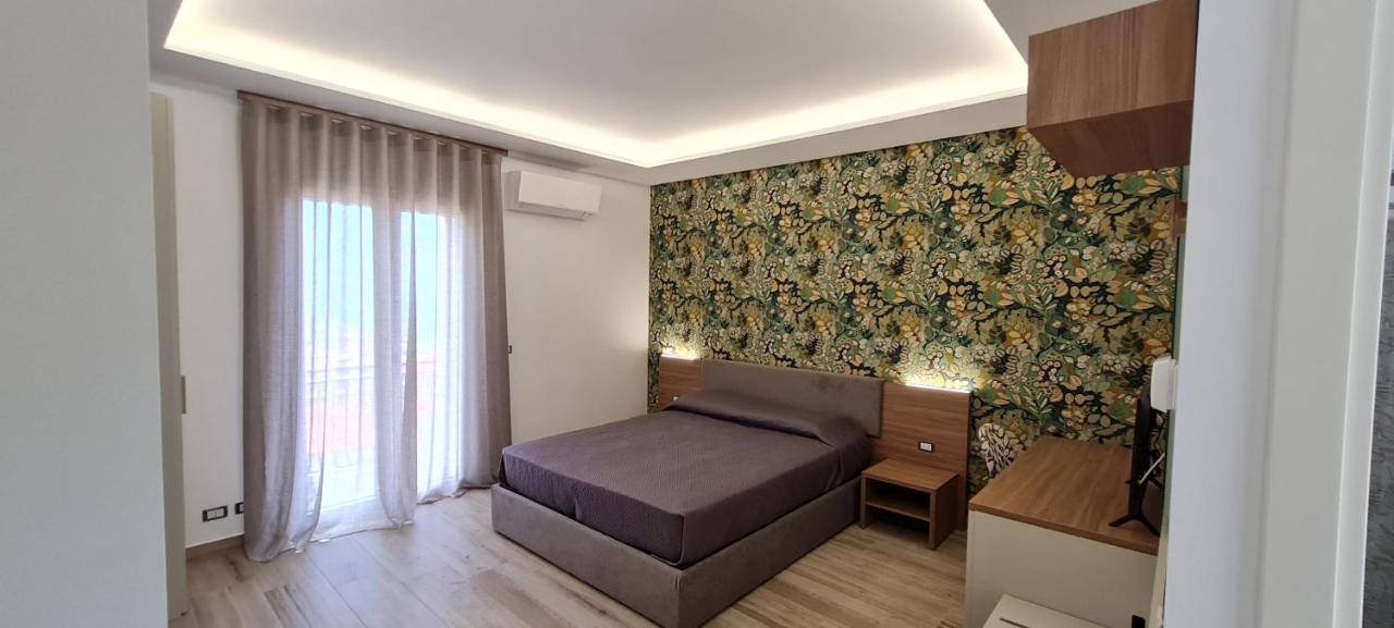 Dreibettzimmer mit Bad