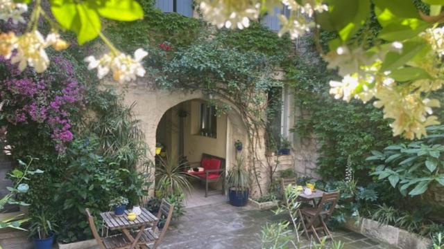 B&B Beaucaire - LE ROUGET - Bed and Breakfast Beaucaire