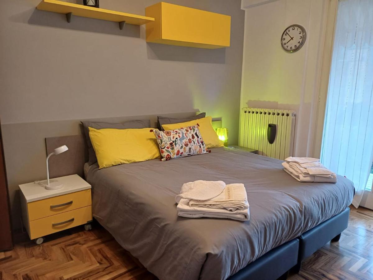 Doppel- oder Zweibettzimmer