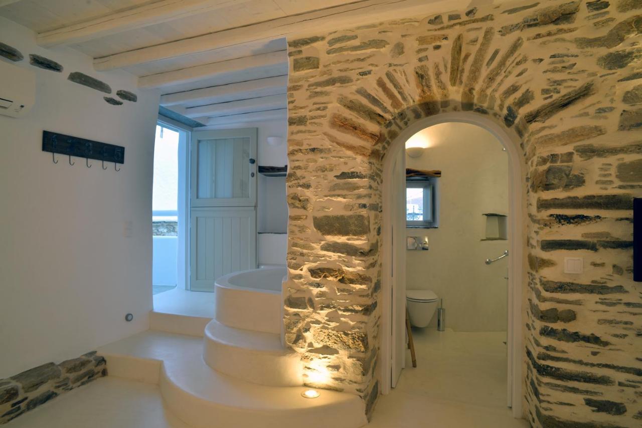 Classic Quadruple Room
