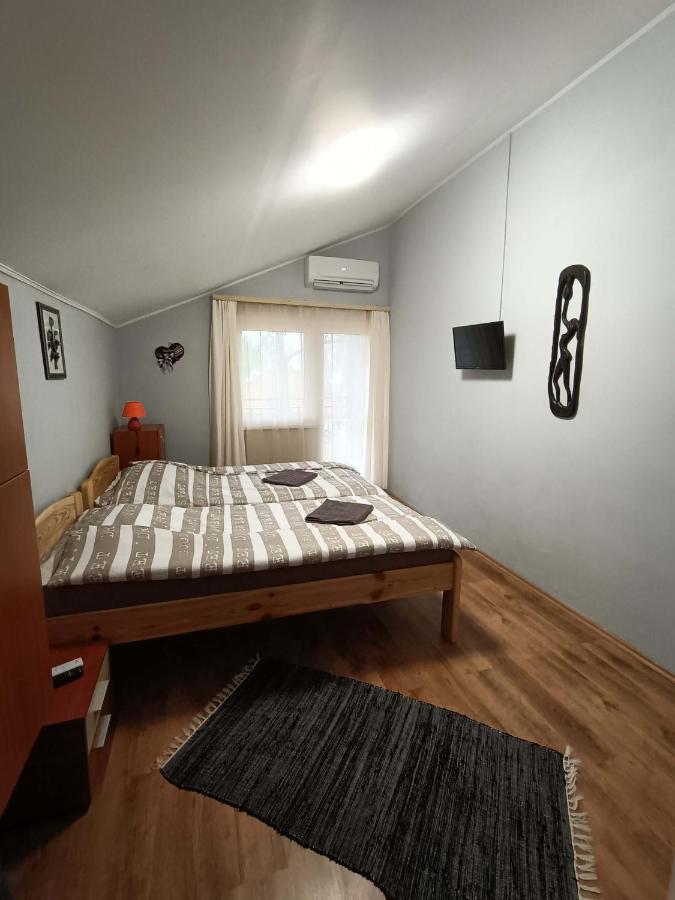 Standard Twin Room with Garden View