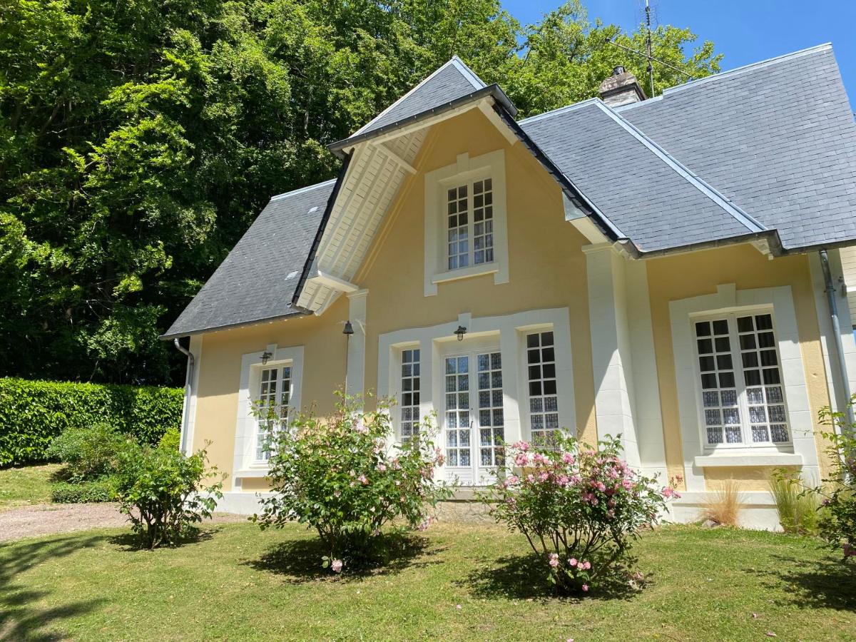 La Maison du Gardien, Chateau de lAvenue - Chambres d’hôtes
