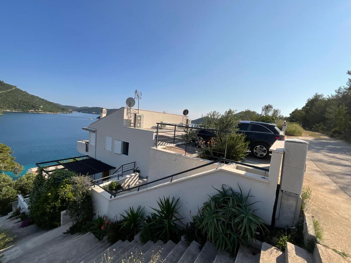 Studio Appartement met Uitzicht op Zee