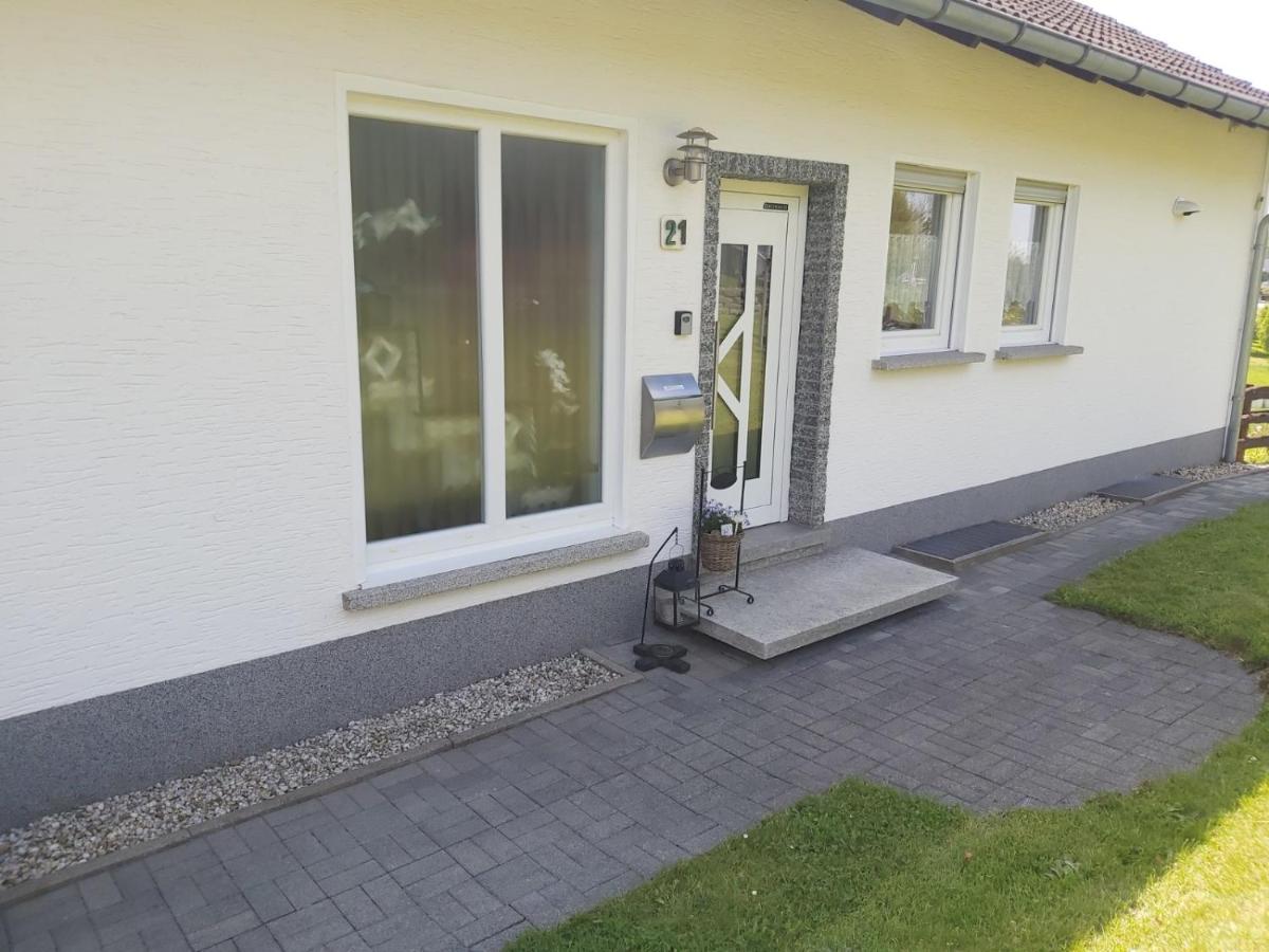 B&B Olpe - Hubis Ferienwohnung - Bed and Breakfast Olpe