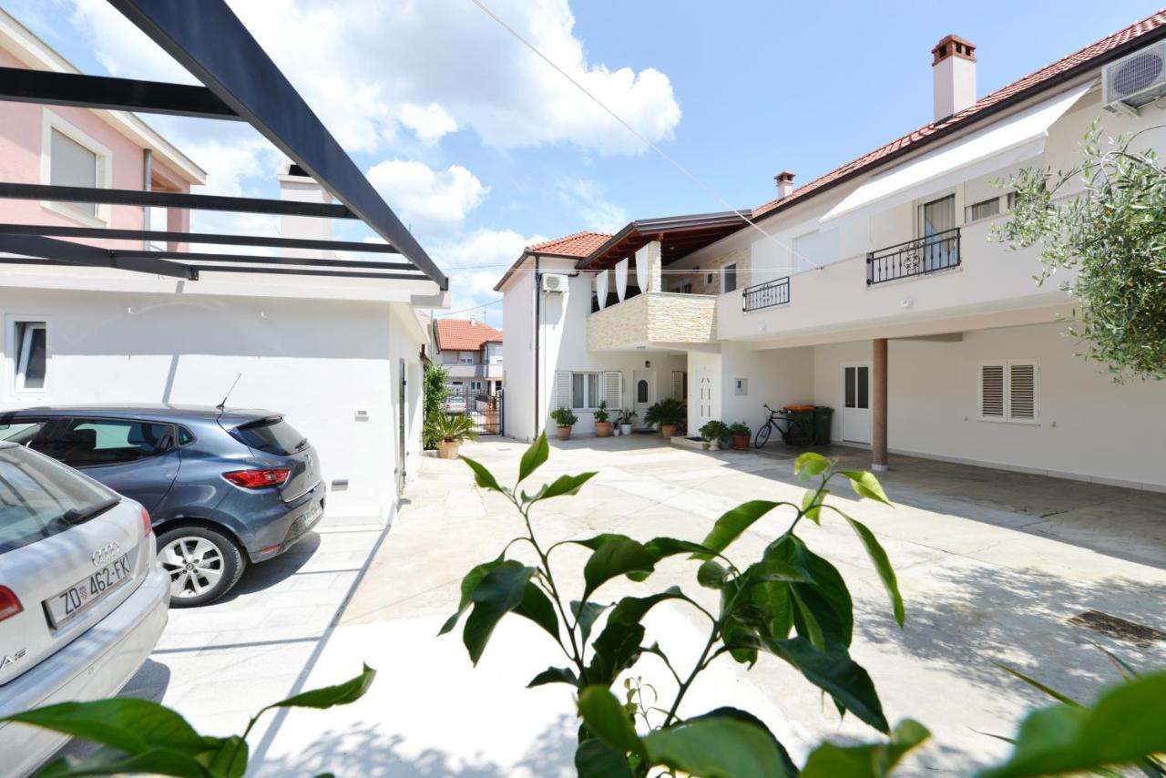 Lorena Apartment - Ferienwohnung Zadar
